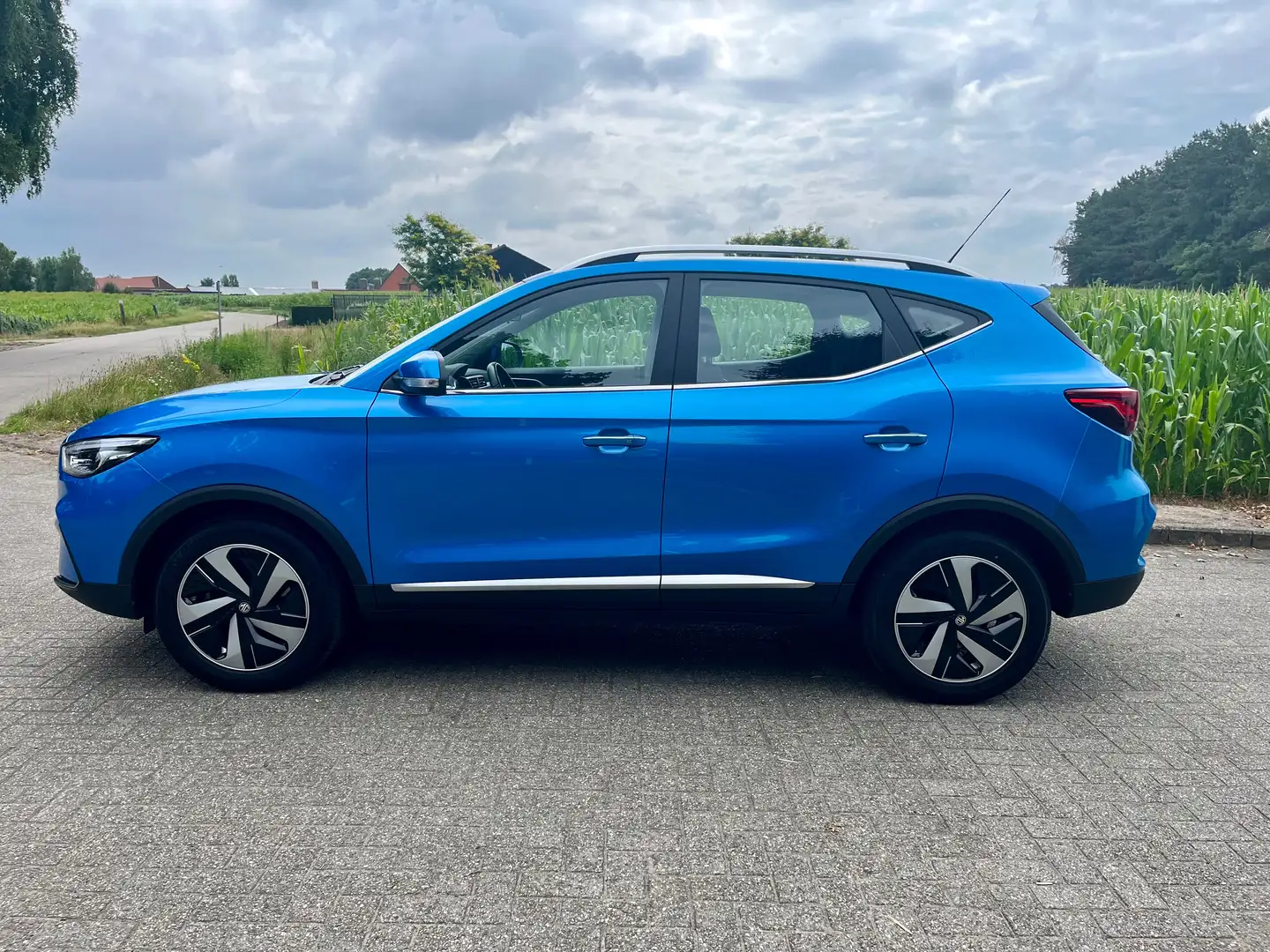 MG ZS EV 2022 177Pk Navi/Cruise Fabrieksgarantie 2029!!! Bleu - 2
