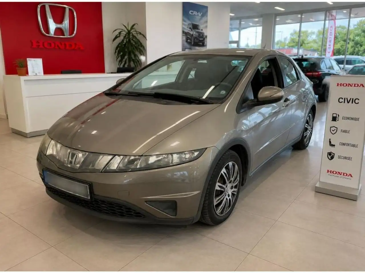 Honda Civic CONFORT 1.8 VTECH 140 / 1er MAIN