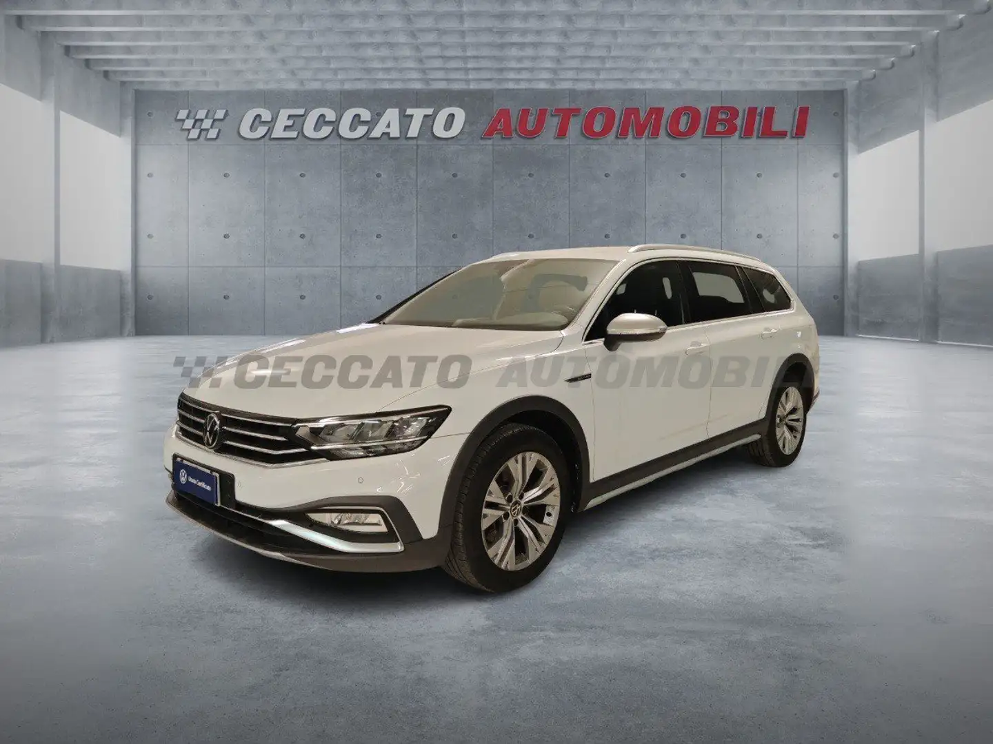 Volkswagen Passat Alltrack VIII Alltrack 2.0 tdi 4motion 200cv dsg Bianco - 1