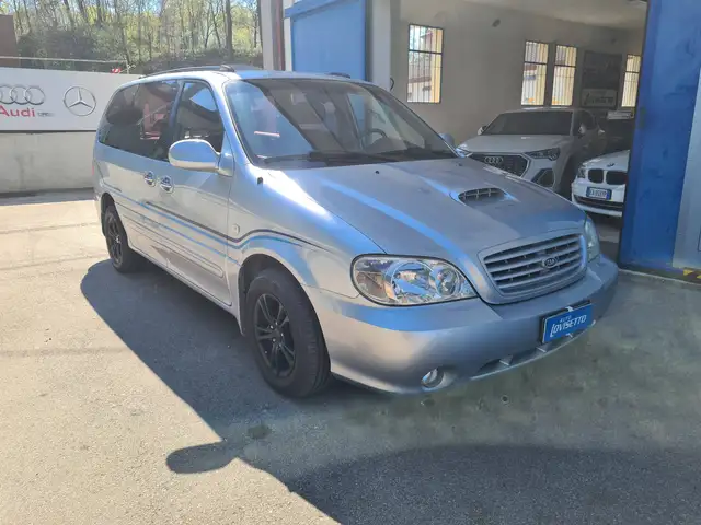 Kia Carnival Carnival  2.9 hpdi EX Top
