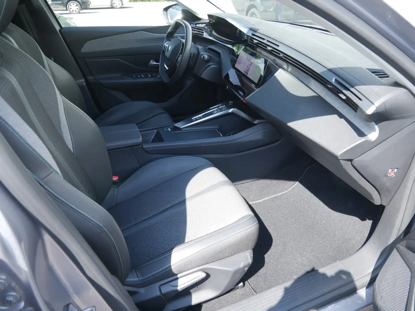 Peugeot 308 SW Allure BlueHDI 130 EAT8 SHZ NAVI LED Zilver - 2