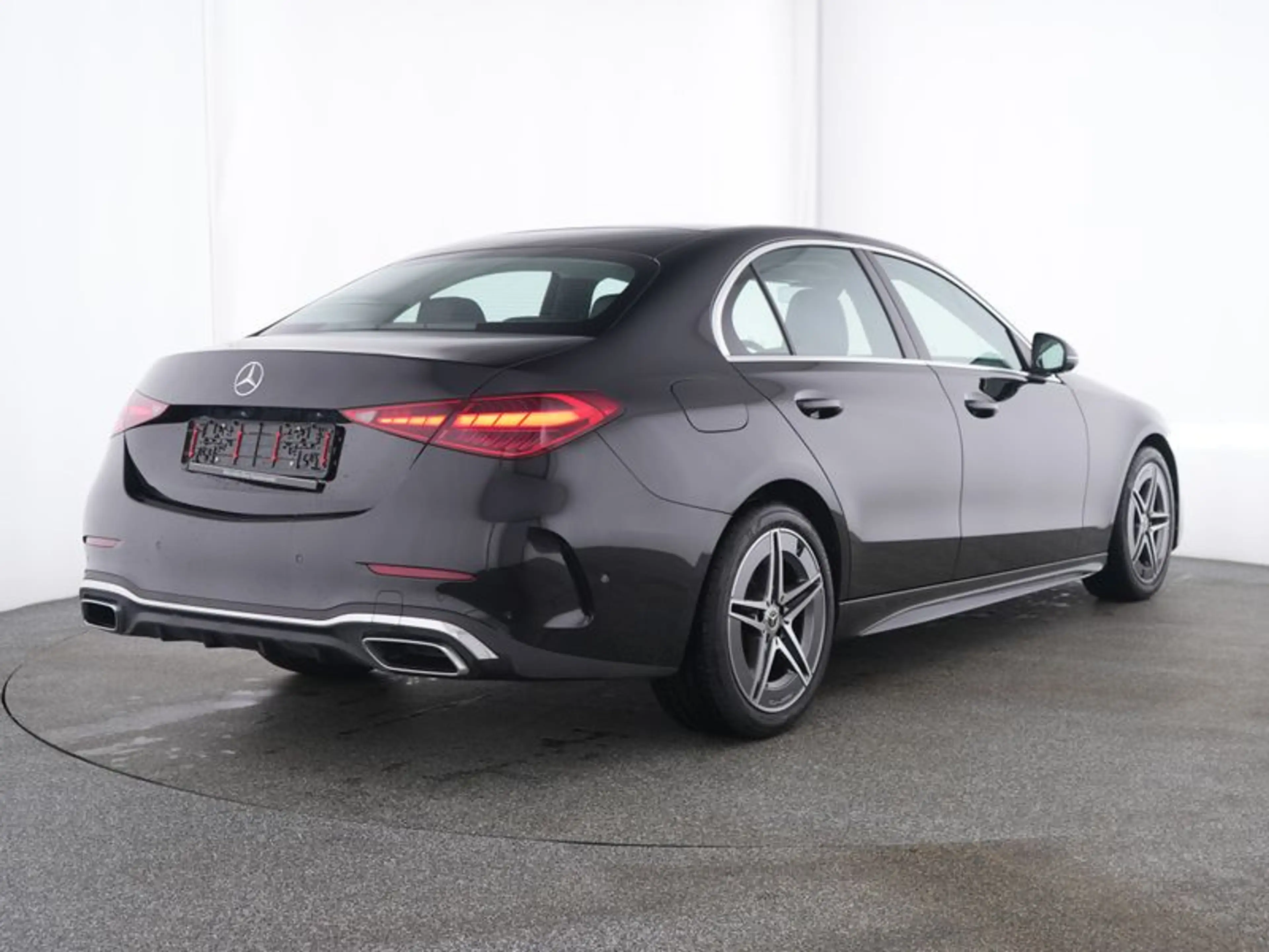 Mercedes-Benz C 180 , AMG MEMO 360 DISTR KAMERA PANO SPUR PDC — photo 4