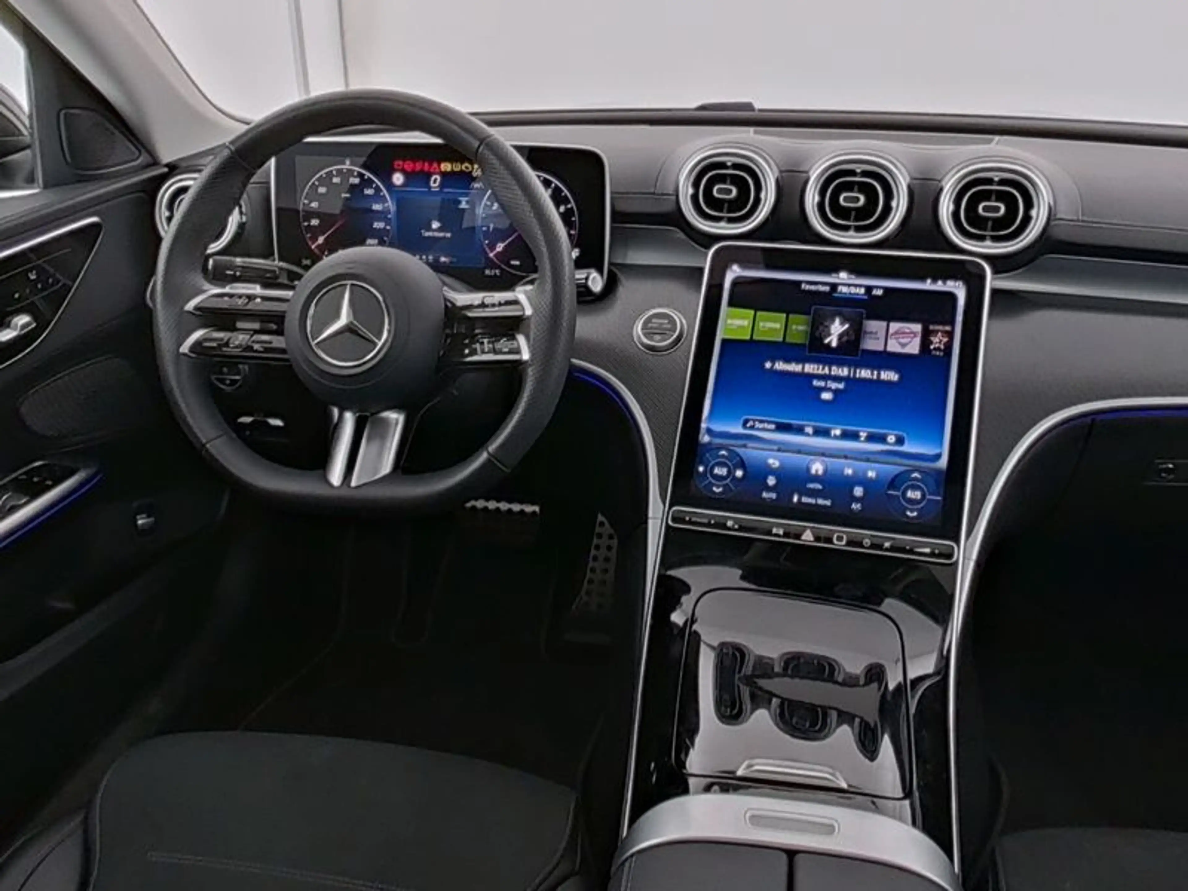 Mercedes-Benz C 180 , AMG MEMO 360 DISTR KAMERA PANO SPUR PDC — photo 8