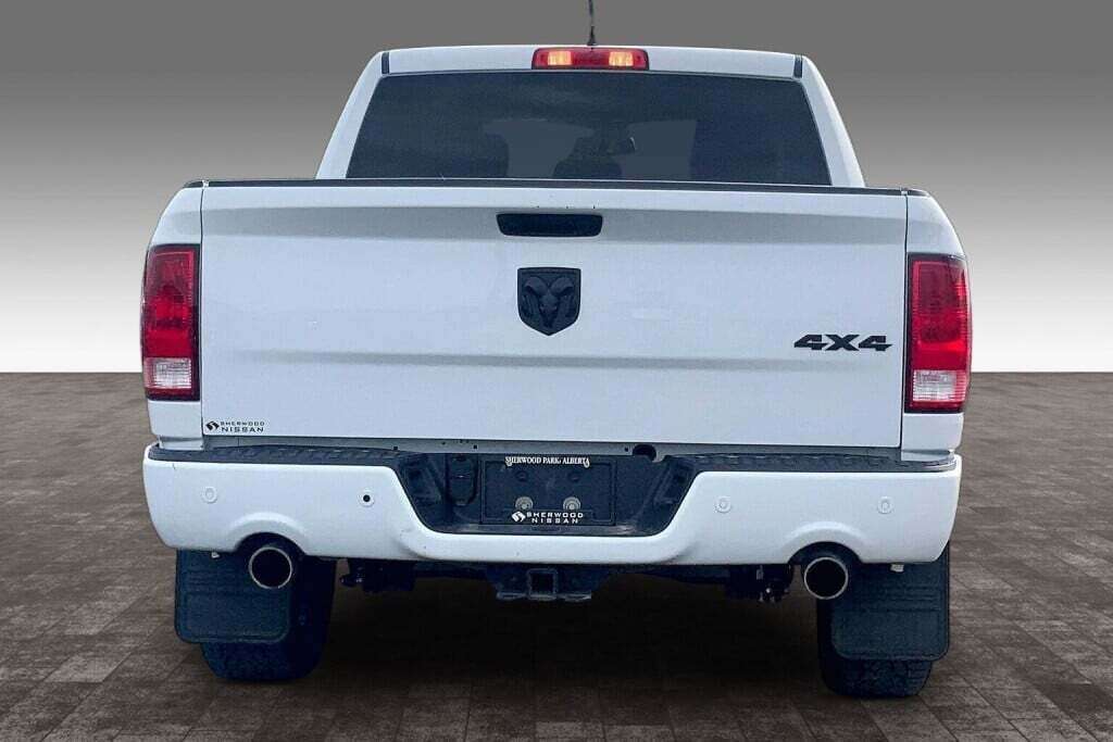 2022 RAM 1500 4X4 CREWCAB EXPRESS — снимка 1