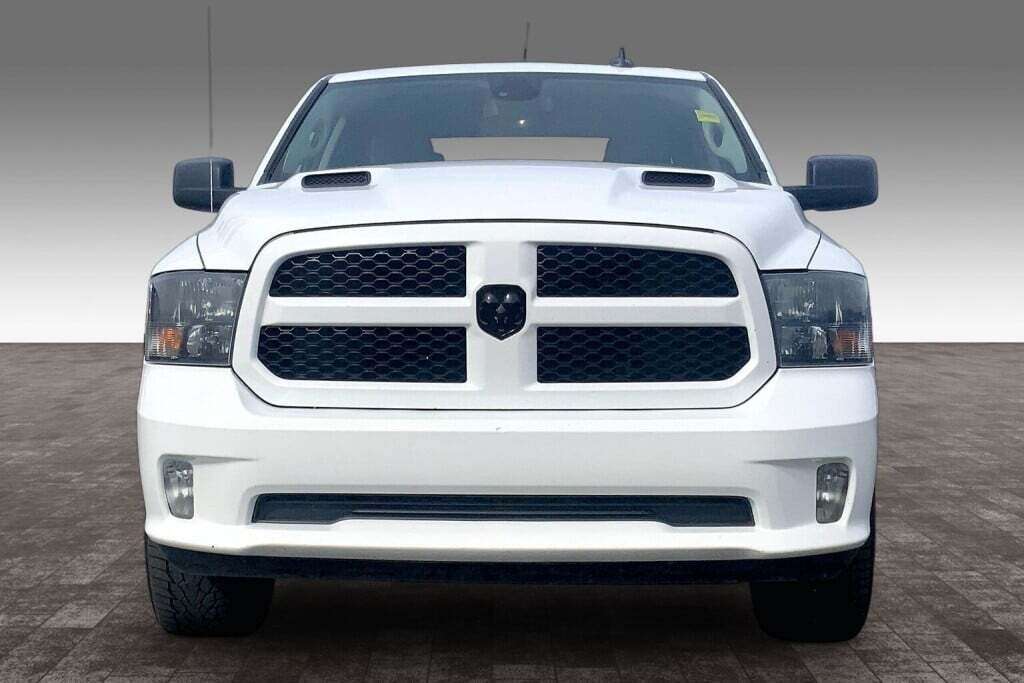 2022 RAM 1500 4X4 CREWCAB EXPRESS — снимка 1