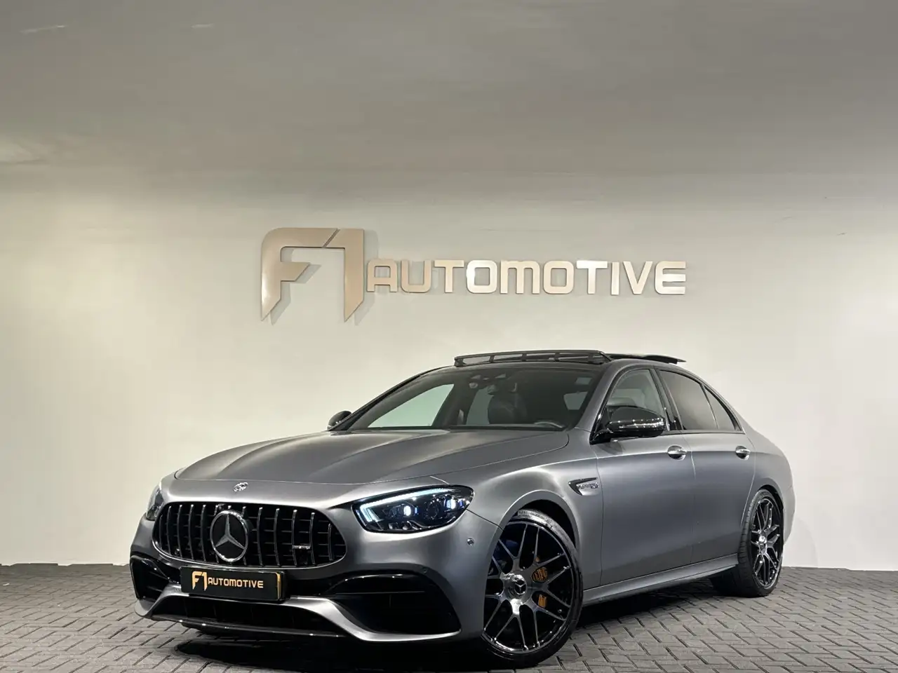Mercedes-Benz E 63 AMG