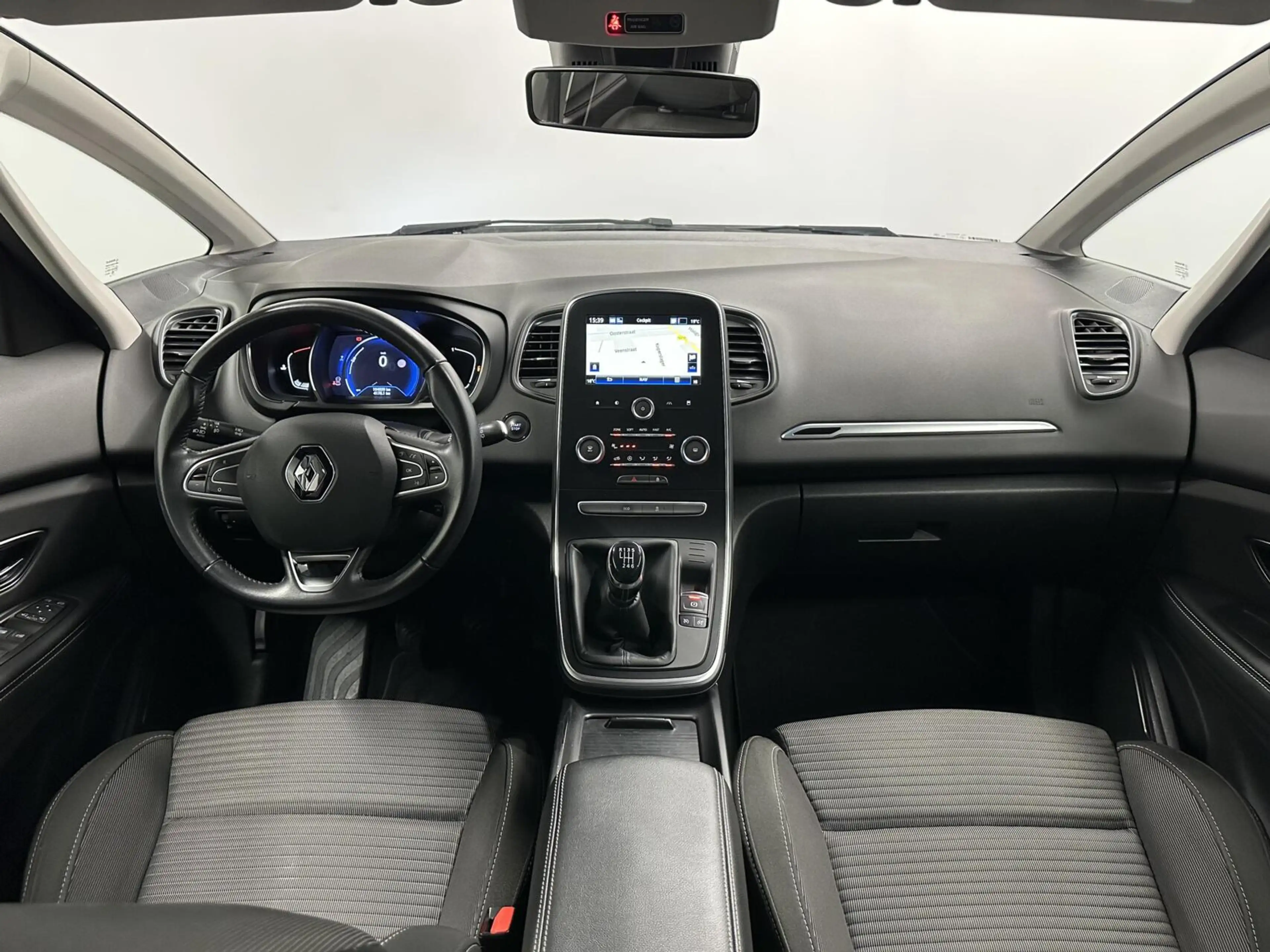 Renault Scenic 1.3 TCe Zen CARPLAY CRUISE 104.000 KM LM — photo 2