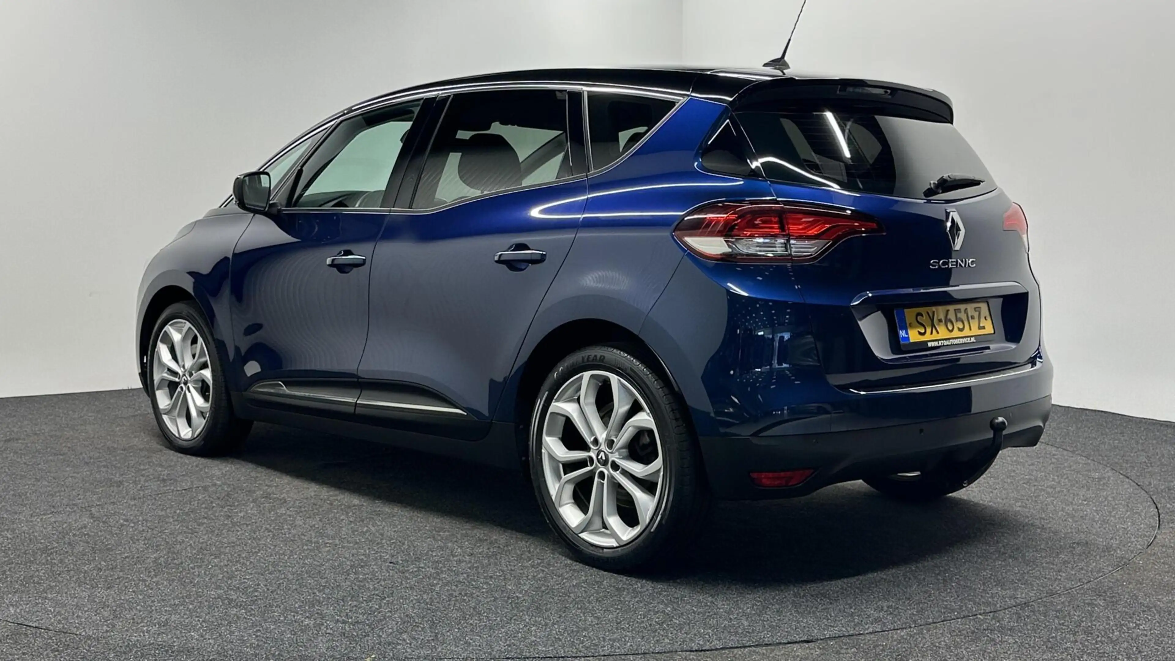 Renault Scenic 1.3 TCe Zen CARPLAY CRUISE 104.000 KM LM — photo 4
