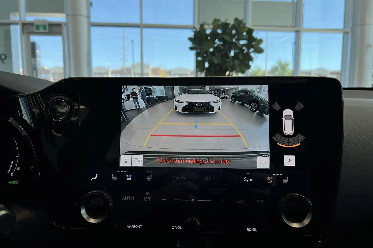 Lexus NX снимка Lexus NX