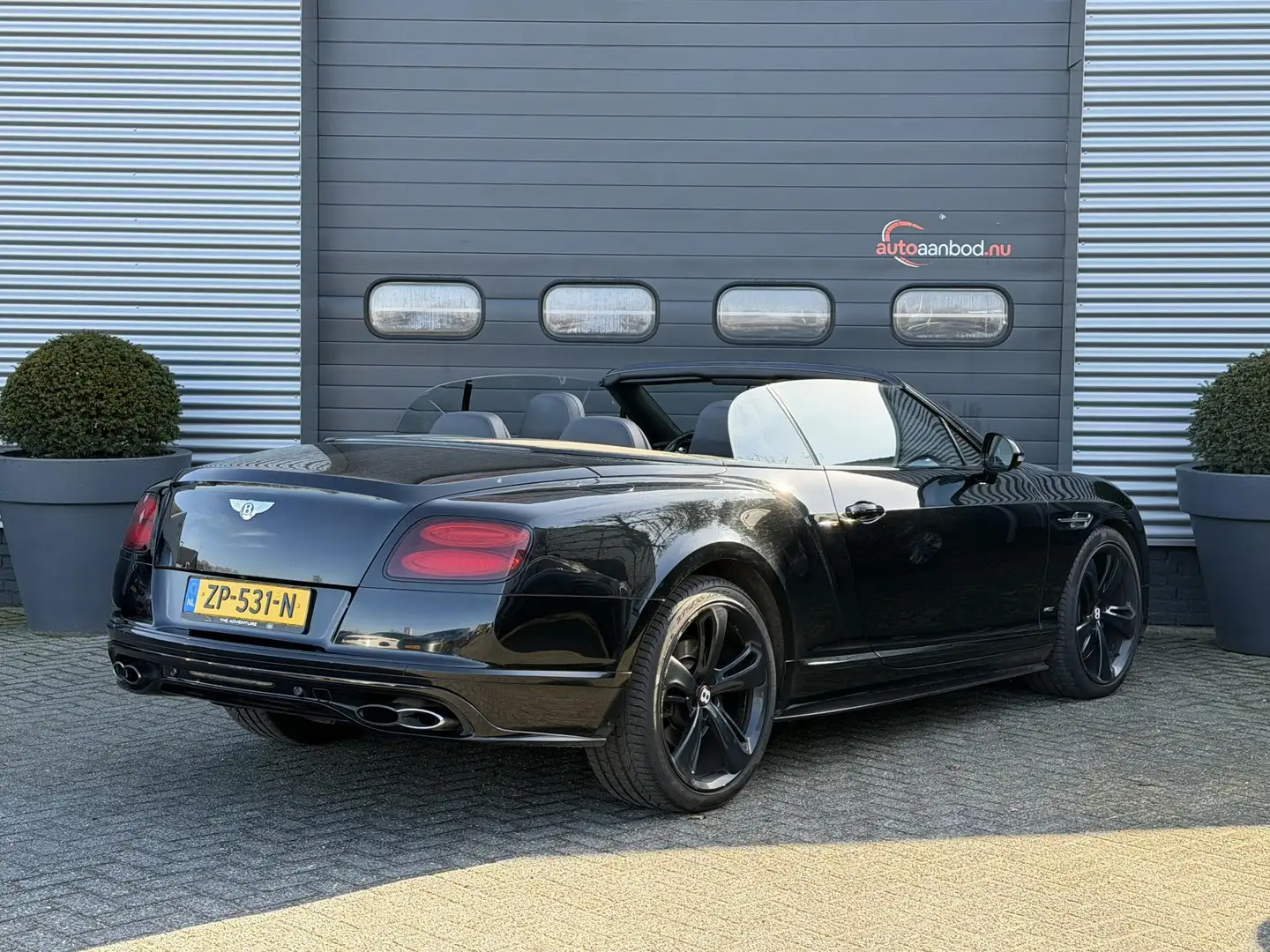 Bentley Continental GTC 4.0 V8S | Massage | Stoelkoeling | Camera | Carbon Negro - 2