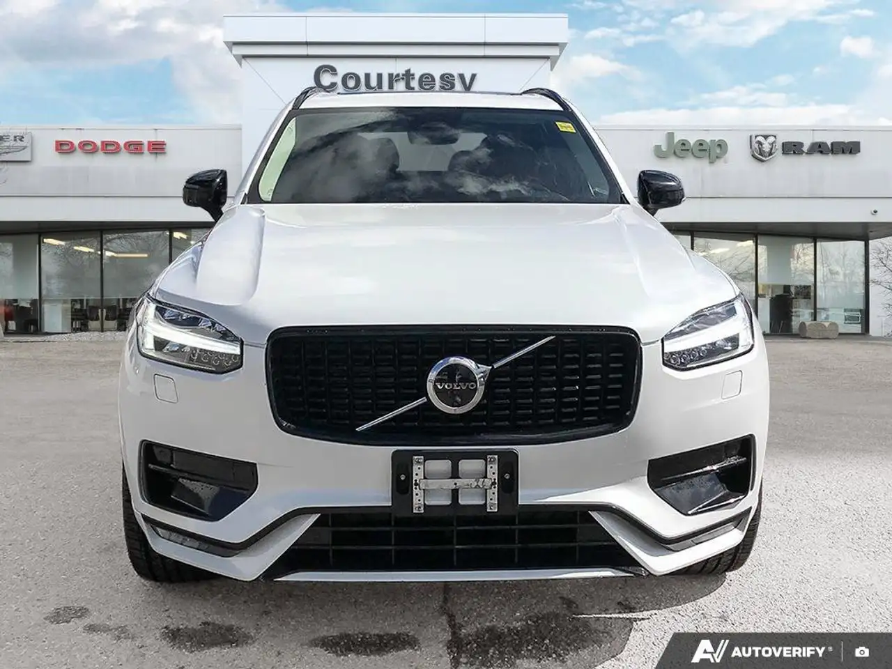 Volvo XC90 снимка Volvo XC90