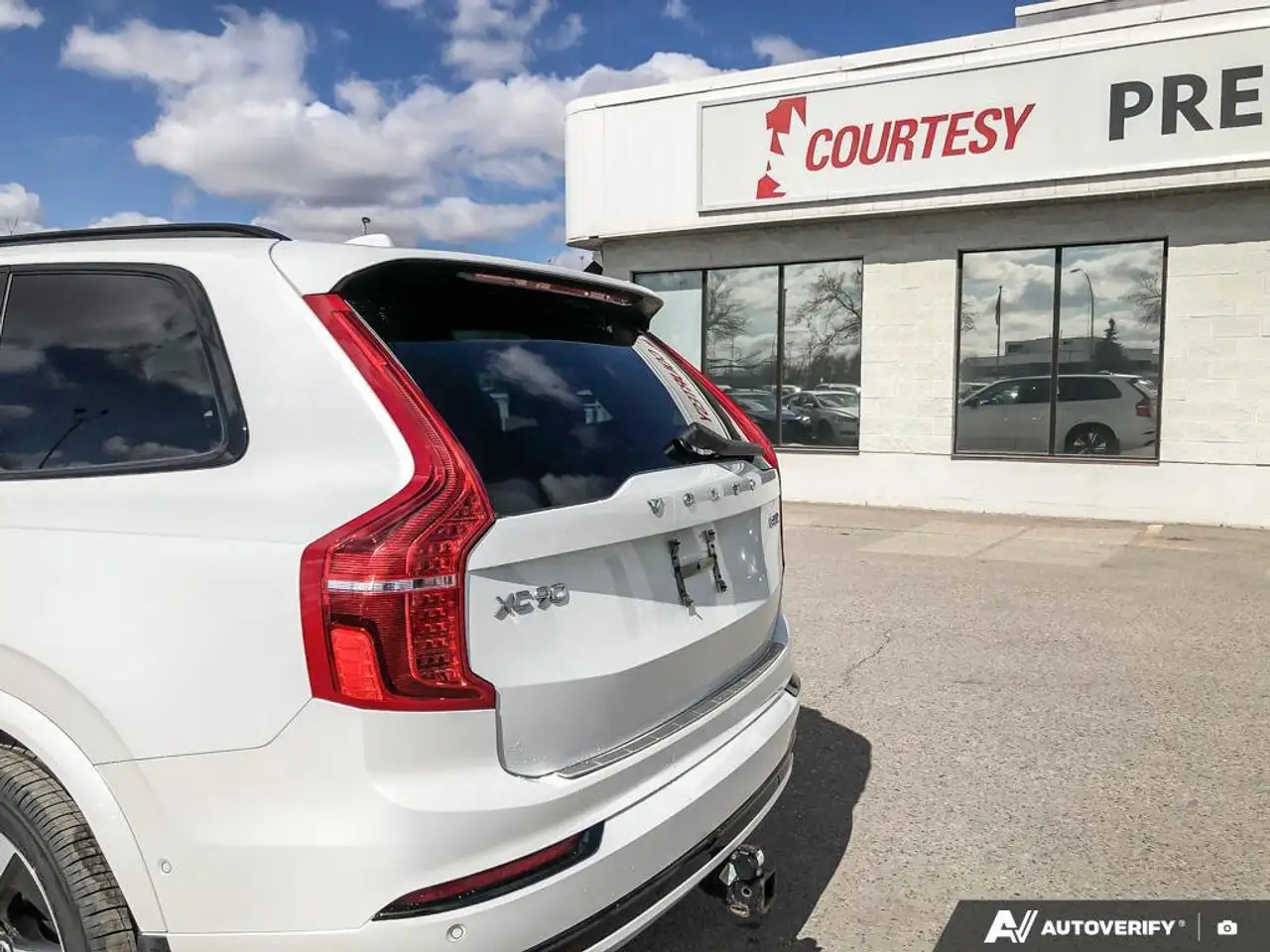 Volvo XC90 снимка Volvo XC90