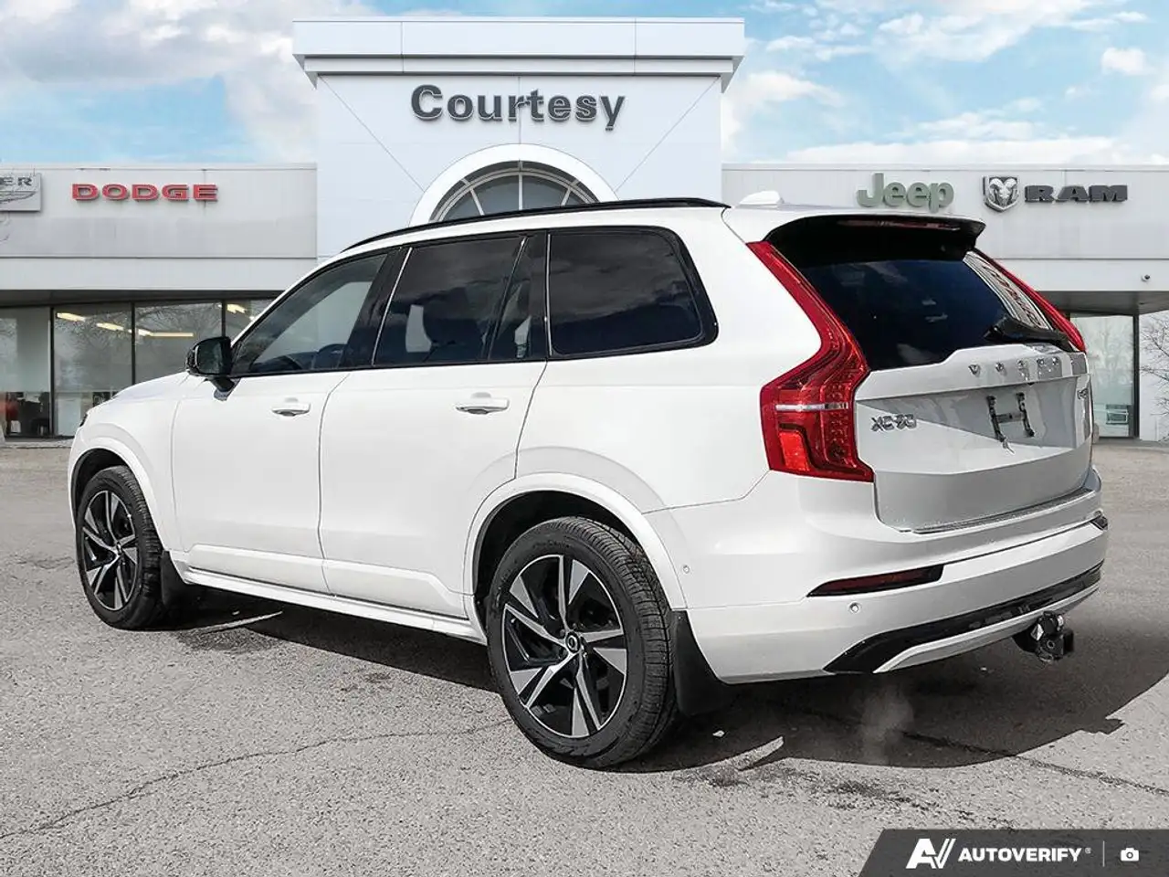 Volvo XC90 снимка Volvo XC90