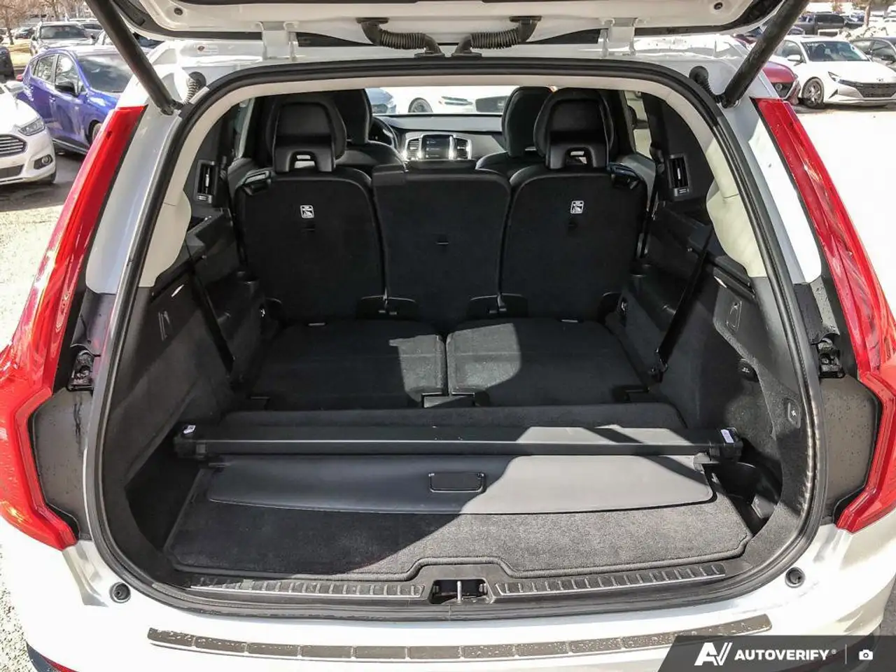 Volvo XC90 снимка Volvo XC90