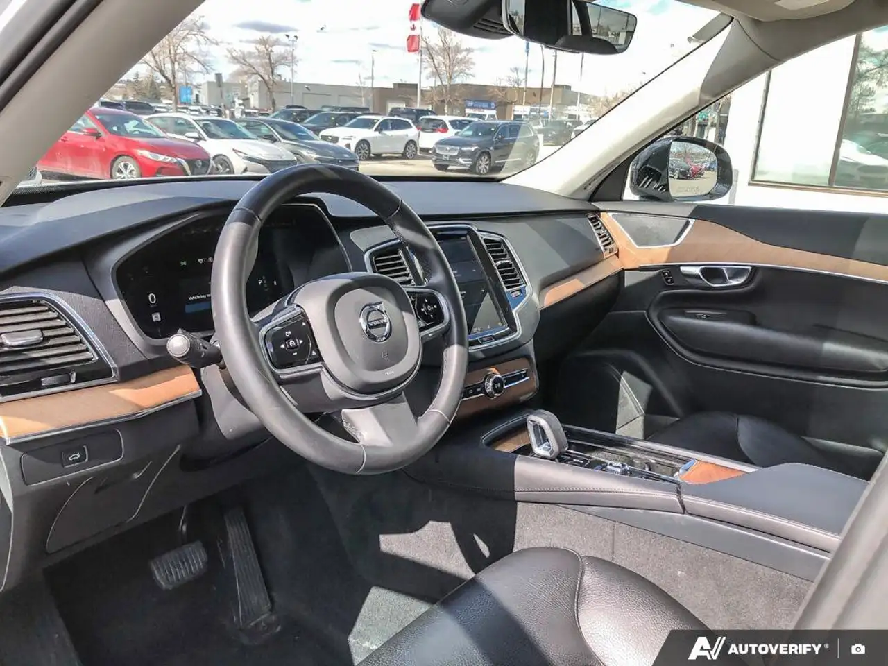 Volvo XC90 снимка Volvo XC90