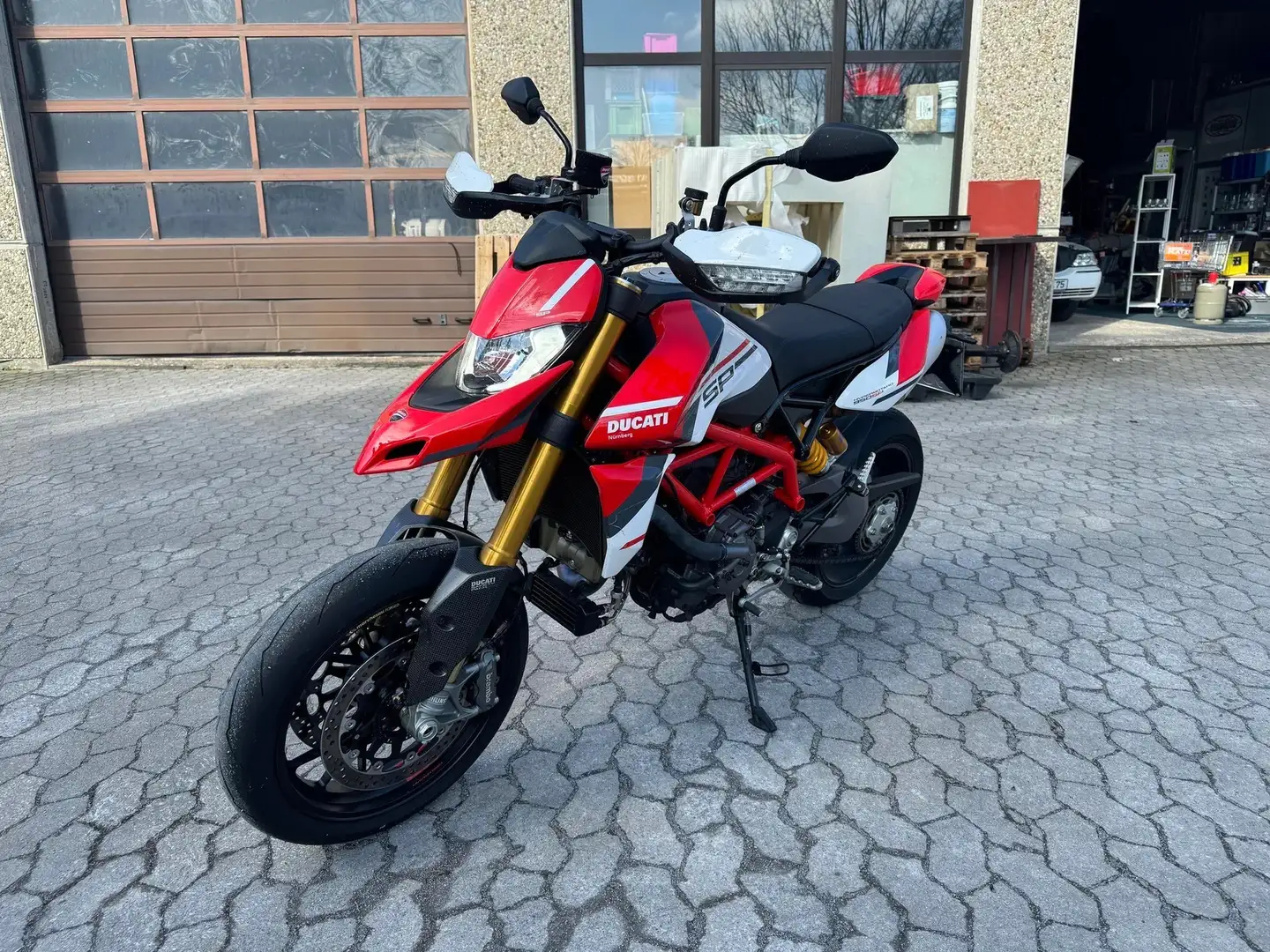 Ducati Hypermotard 950 - 2