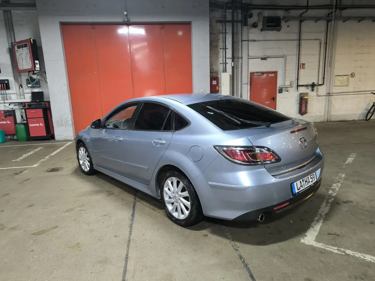Mazda 6 Sport 2.0 MZR DISI Aut. Sports-Line - 2
