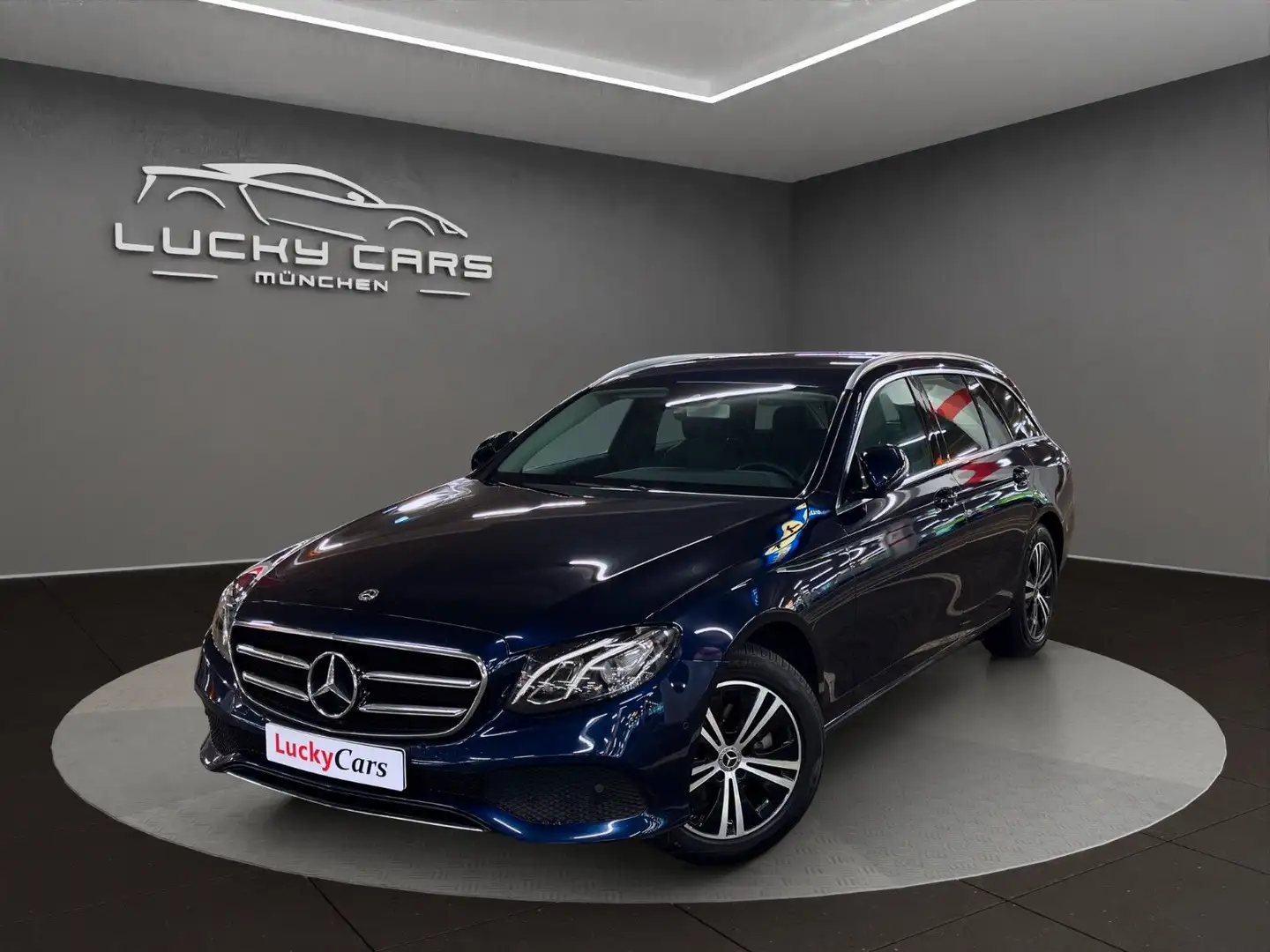 Mercedes-Benz E 220 d T-Modell *AVANTGARDE*KAMERA*LED*NAVI* Blu/Azzurro - 1