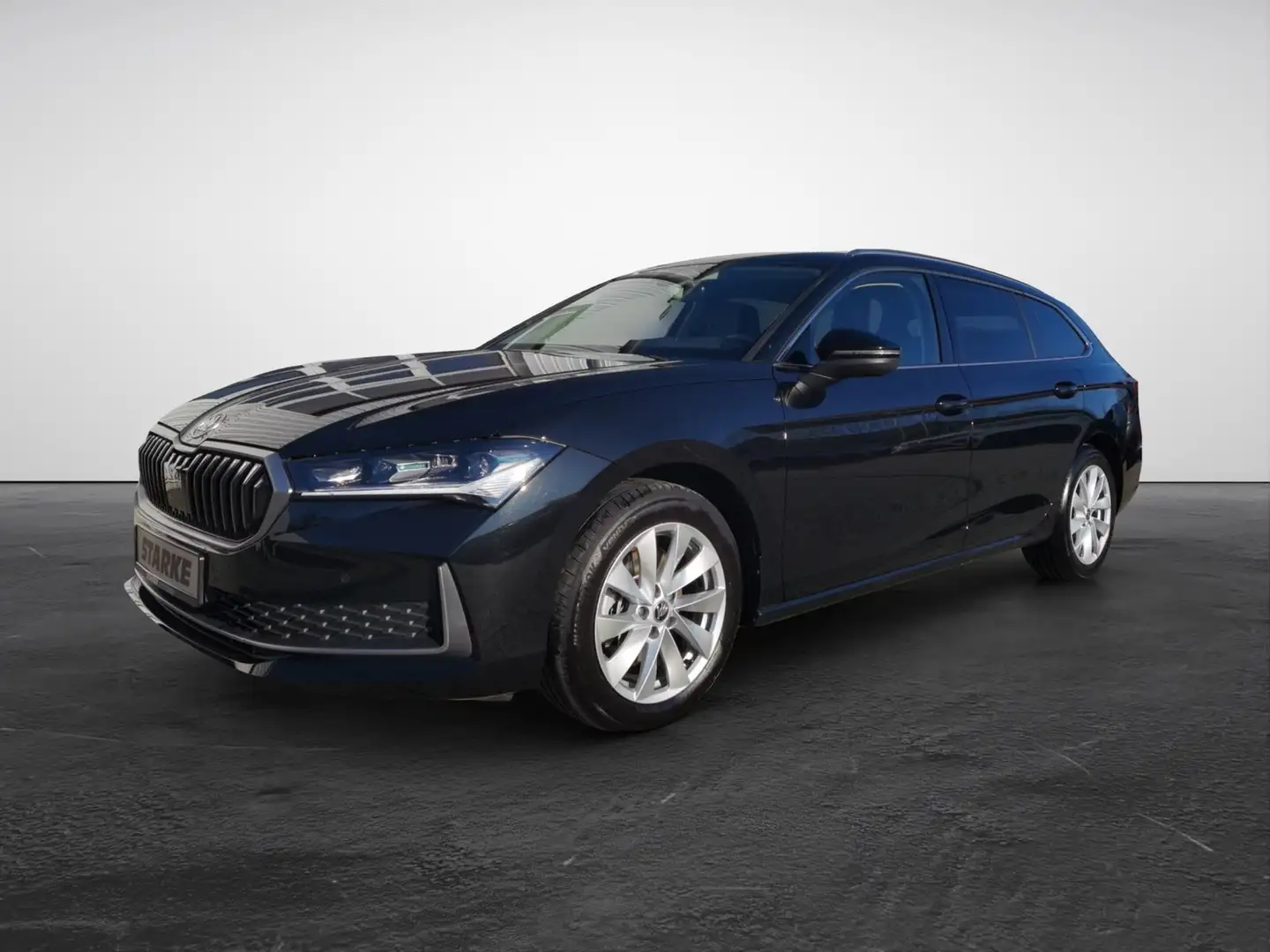 Skoda Superb Combi 1.5 TSI DSG Selection Schwarz - 2