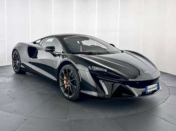 Artura Coupé MY26 -McLaren Milano