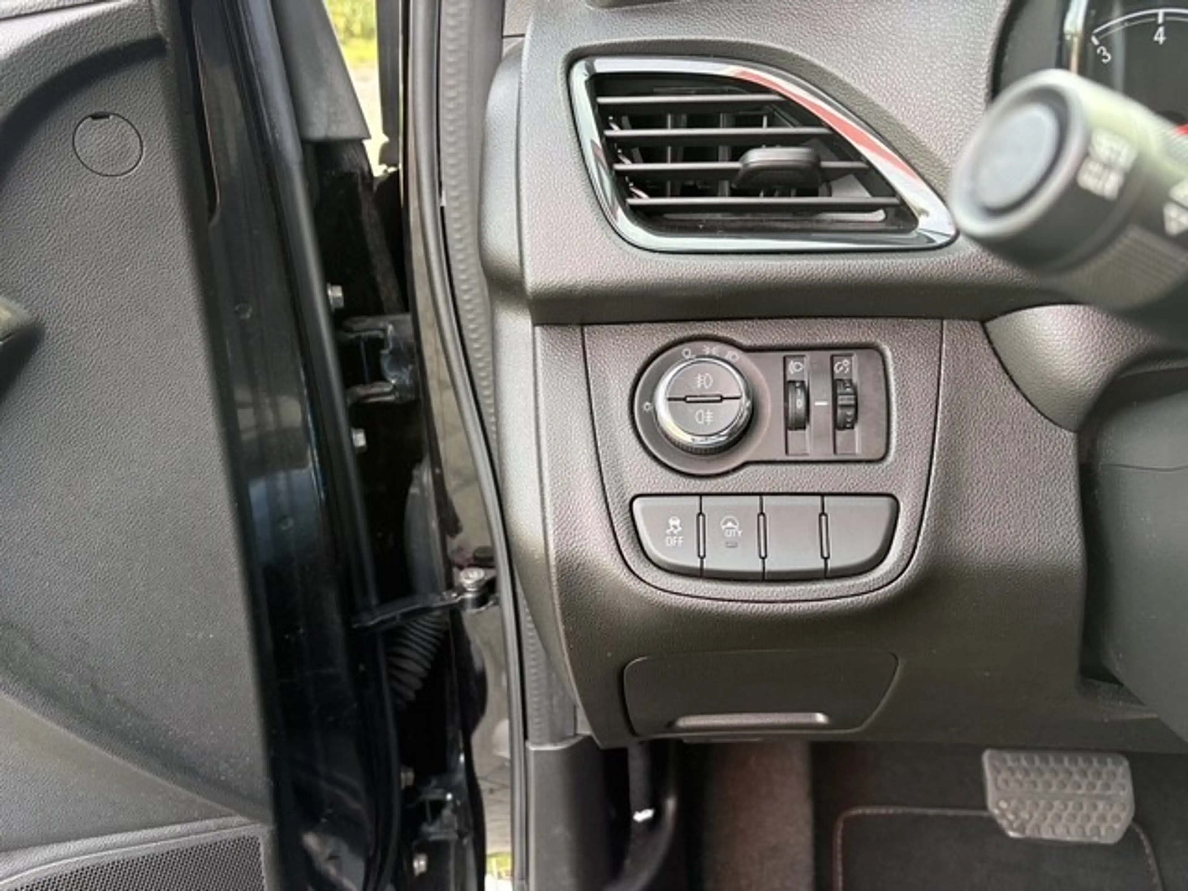 Opel Karl 1.0 ecoFLEX Edition | Navi \ Criuse | 40.106 km De — photo 16
