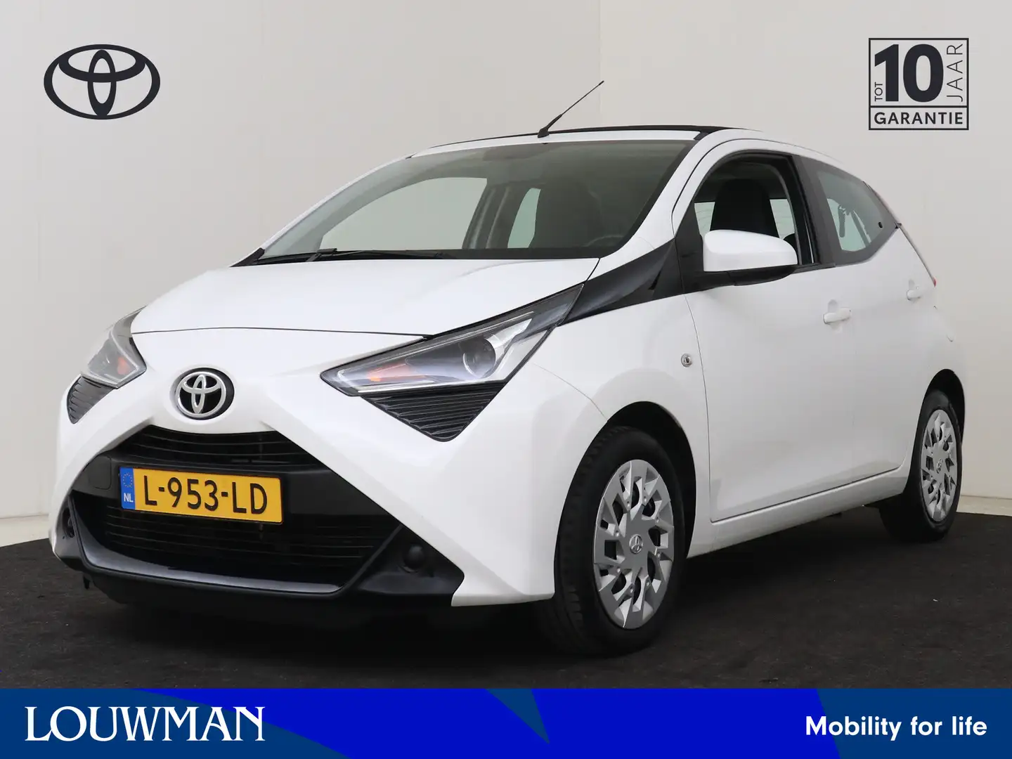 Toyota Aygo 1.0 VVT-i x-play cabrio | Airco | Camera | Weiß - 1