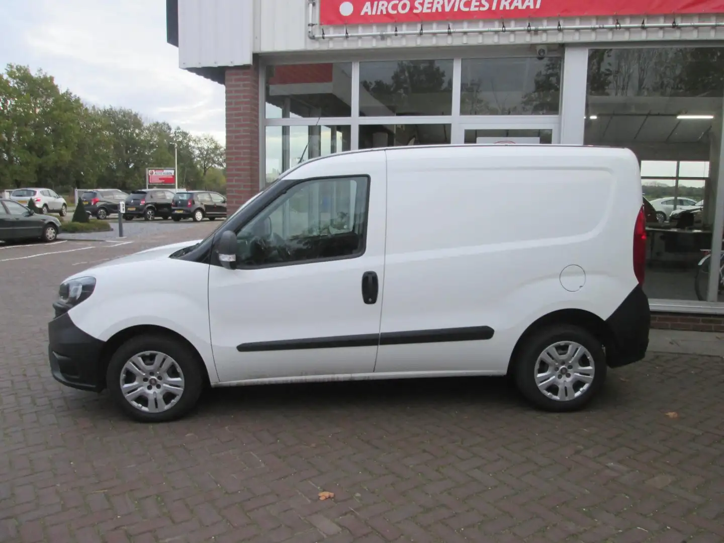 Fiat Doblo Cargo 1.6 MJ L1H1 ECO JET/navi/ trekhaak Wit - 2