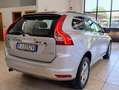 Volvo XC60 2.0 d3 Kinetic 150cv MANUALE Zilver - thumbnail 4