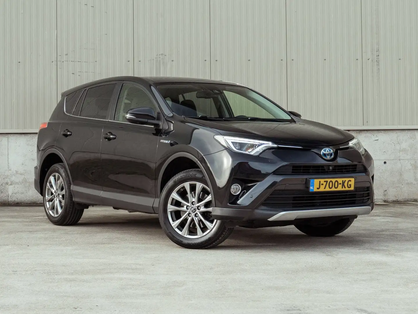 Toyota RAV4 2.5 Hybrid AWD Executive 197 pk (2016) | Trekhaak Schwarz - 1