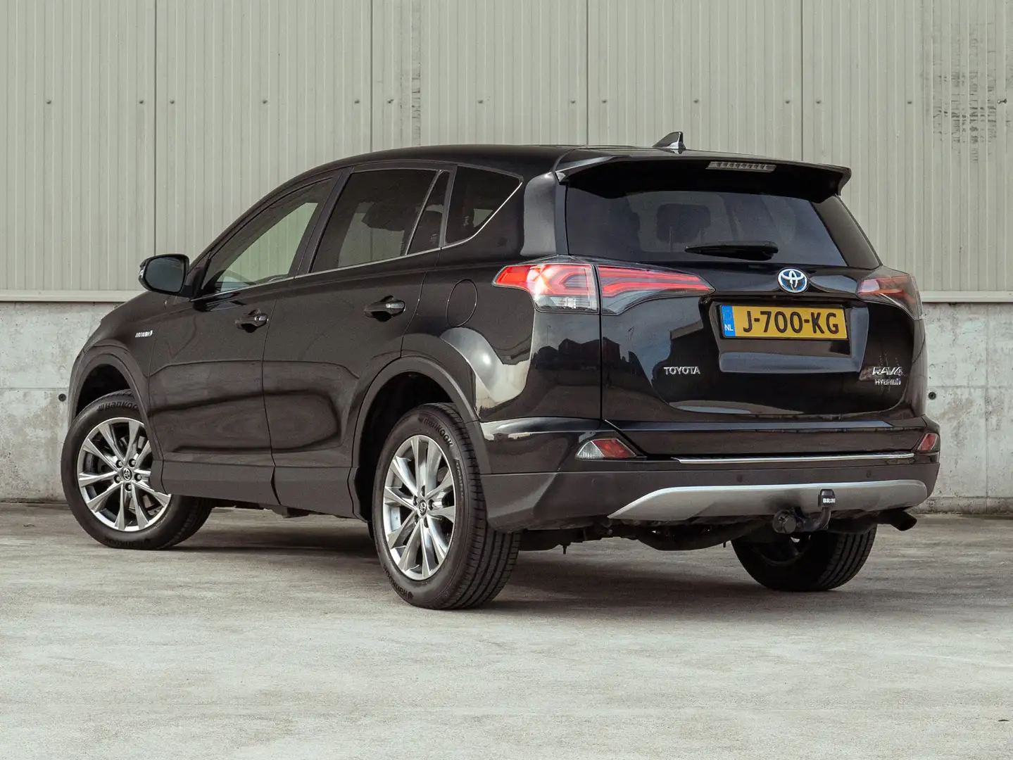 Toyota RAV4 2.5 Hybrid AWD Executive 197 pk (2016) | Trekhaak Schwarz - 2