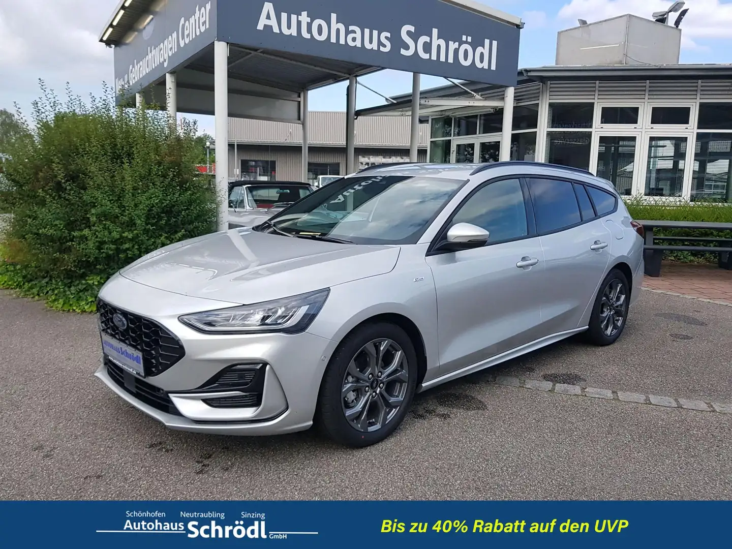 Ford Focus ST-Line Mild-Hybrid X ( 1,0 Ltr. - 155 PS EcoBo... Silver - 1