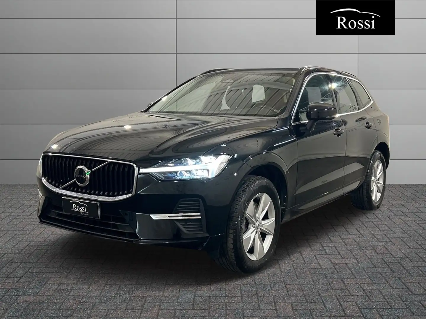 Volvo XC60 2.0 b4 Momentum awd auto Nero - 1
