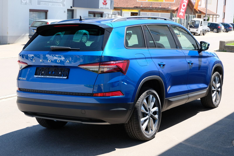 Skoda Kodiaq 2.0l TDI DSG TOUR ACC MATRIX AHK — photo 2