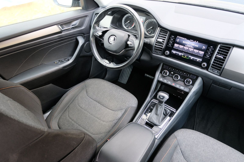 Skoda Kodiaq 2.0l TDI DSG TOUR ACC MATRIX AHK — photo 4
