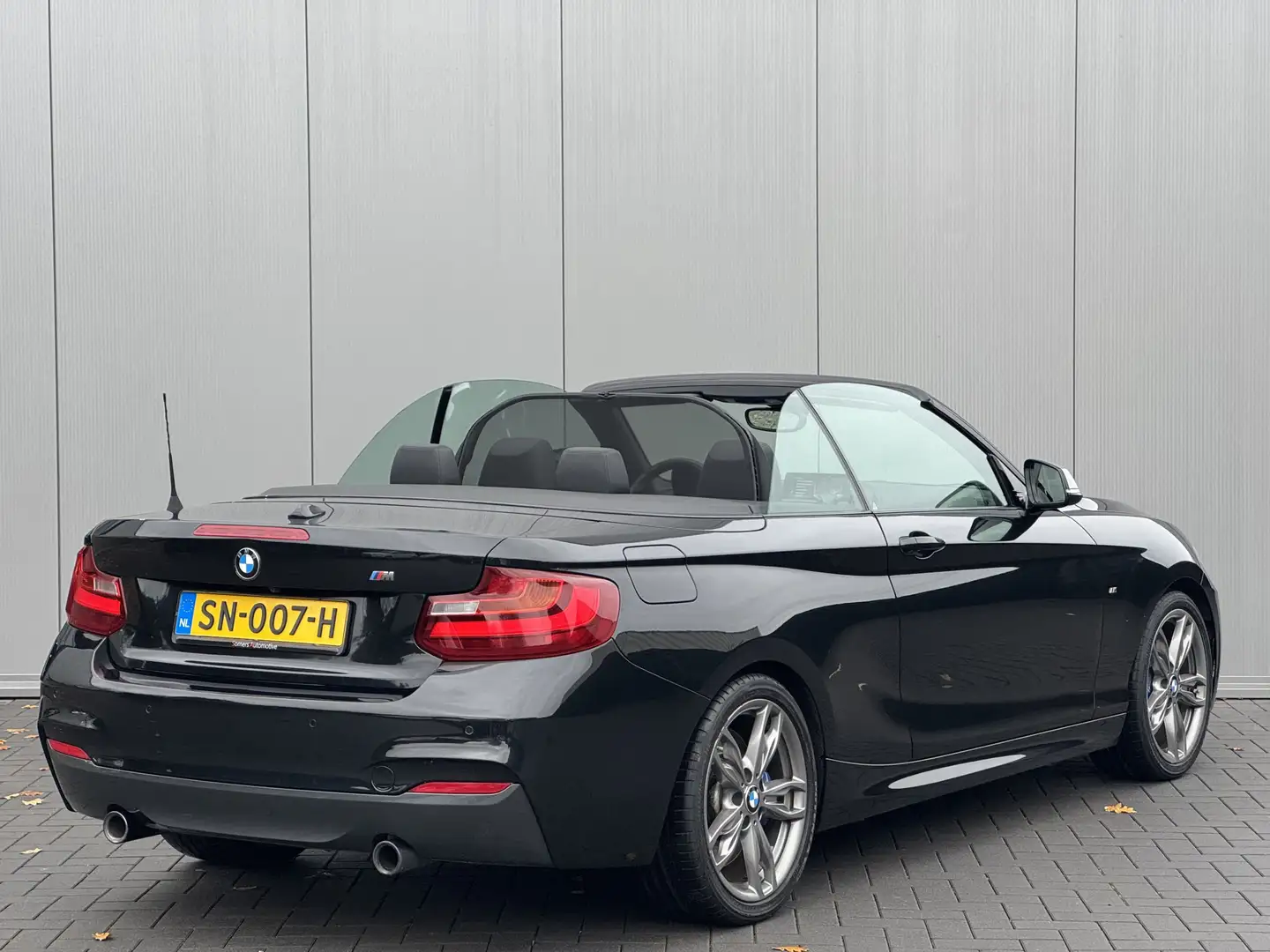 BMW 235 2-serie Cabrio M235i High Executive | Harman Kardo Negru - 2