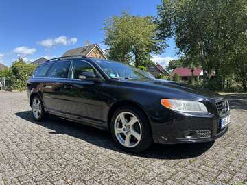 D5 Aut. Momentum Tüv bis 08/28