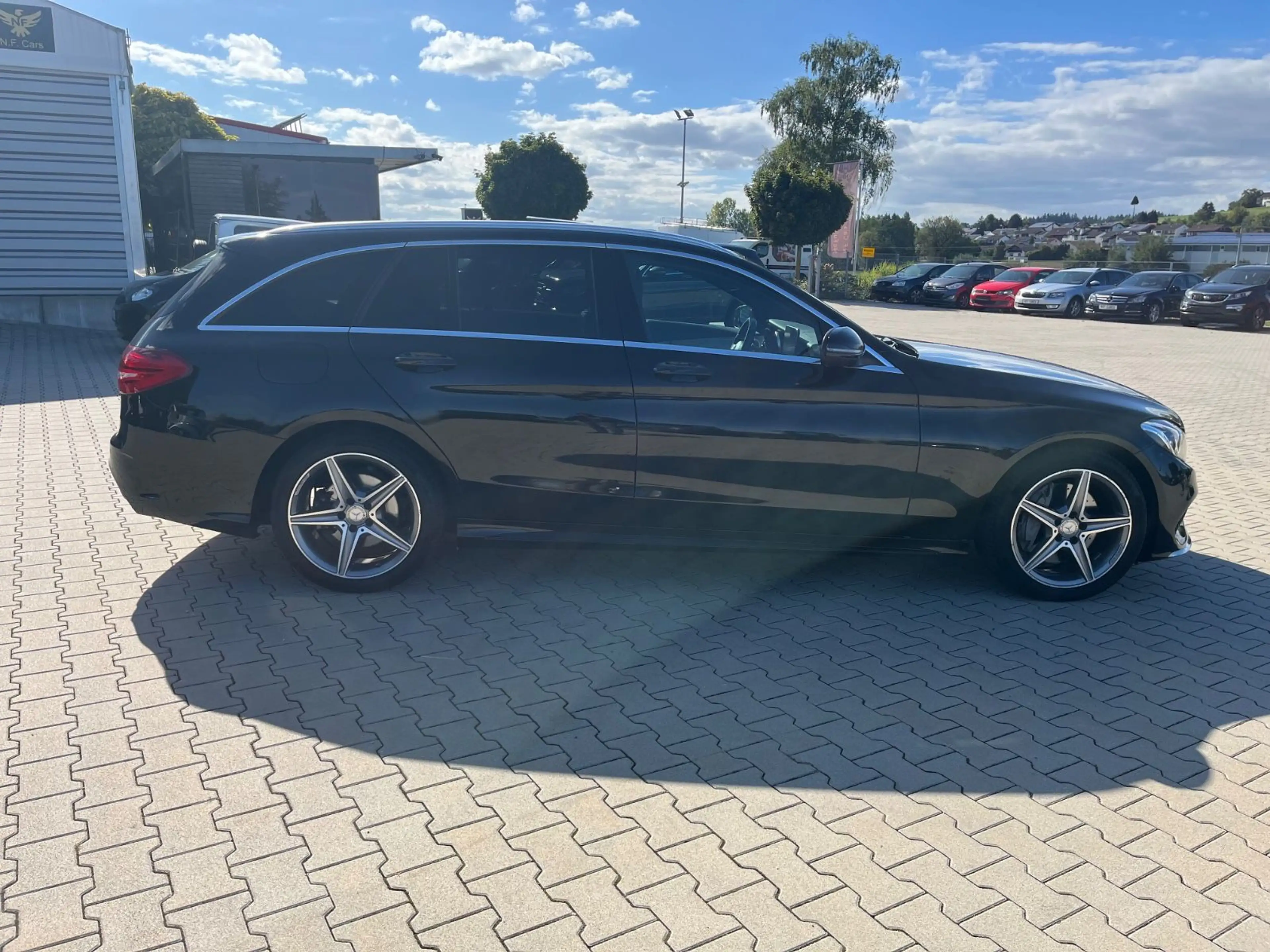 Mercedes-Benz C 250 d BlueTec 4-Matic AMG LED Navi Leder — photo 5