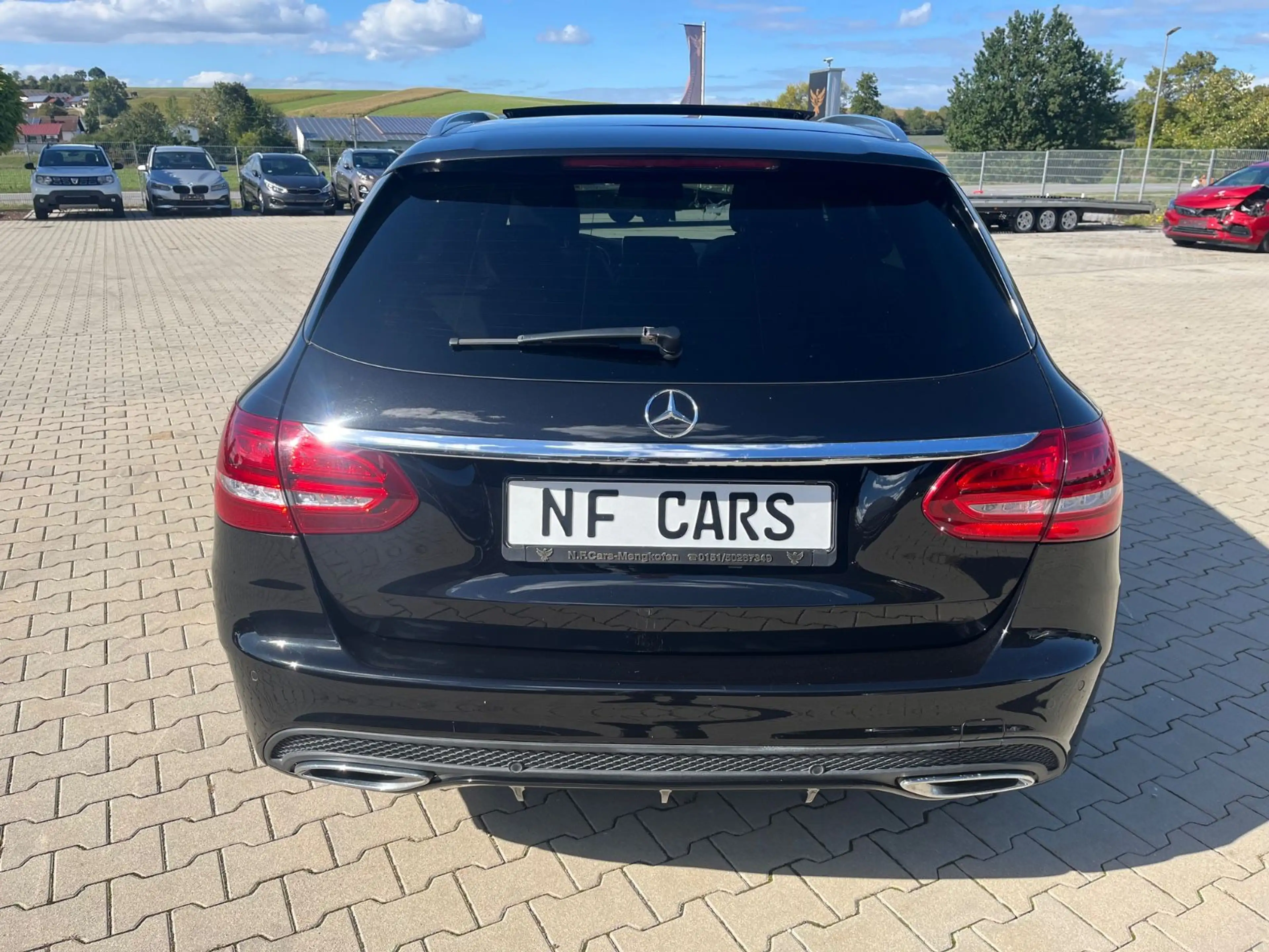 Mercedes-Benz C 250 d BlueTec 4-Matic AMG LED Navi Leder — photo 4
