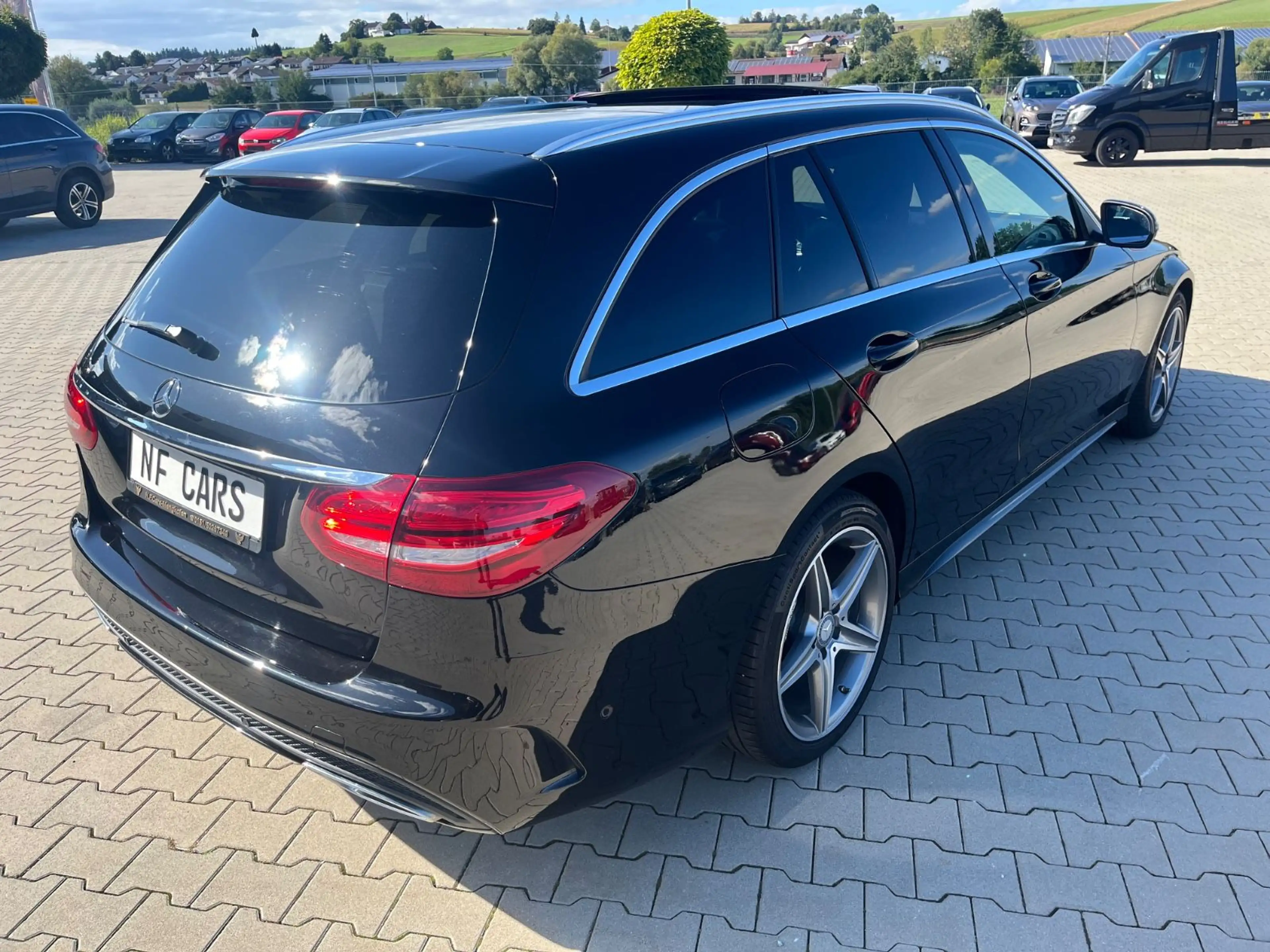 Mercedes-Benz C 250 d BlueTec 4-Matic AMG LED Navi Leder — photo 7