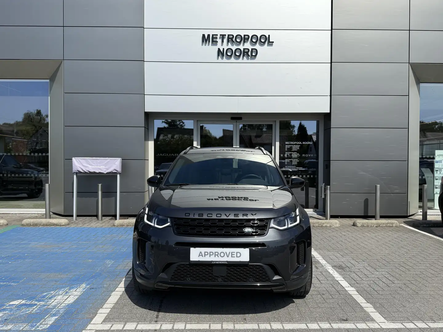 Land Rover Discovery Sport P300e SE AWD Auto. 23MY Gris - 2