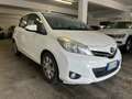 Toyota Yaris Yaris III 2013 5p 1.4 d-4d Style Blanc - thumbnail 2