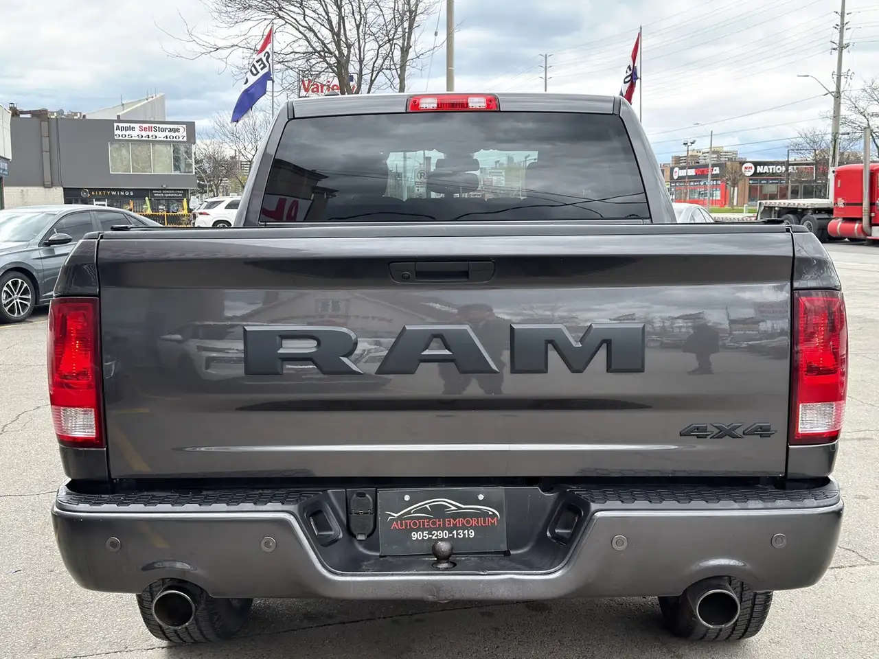 RAM 1500 снимка RAM 1500