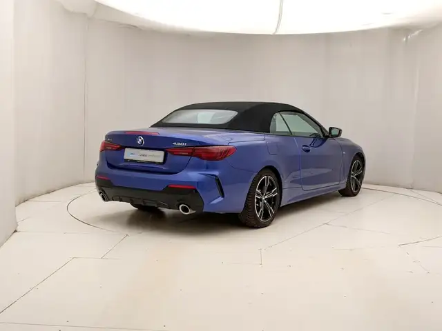 BMW 4 Series view 4