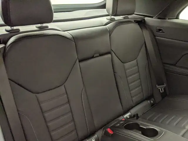 BMW 4 Series view 7