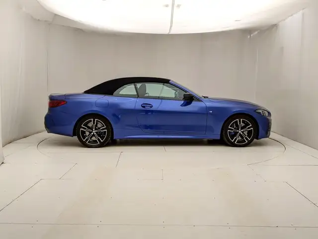 BMW 4 Series view 3