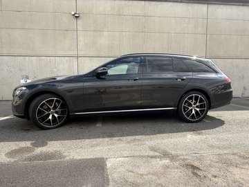 d T All-Terrain 4MATIC Aut.