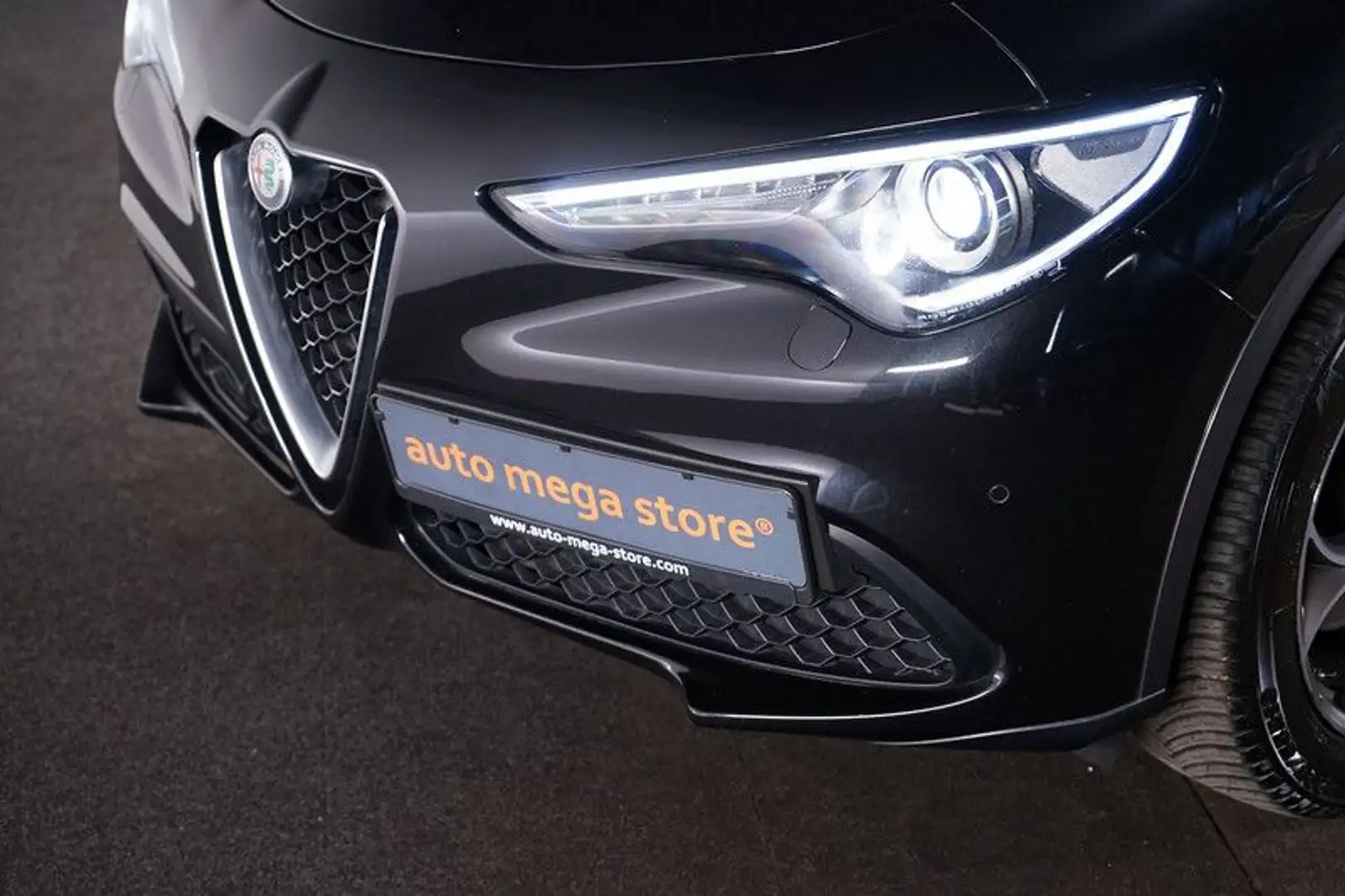 Alfa Romeo Stelvio 2.0 Turbo TI Q4 AT8*Kamera*Memory*ACC*Bi Schwarz - 2