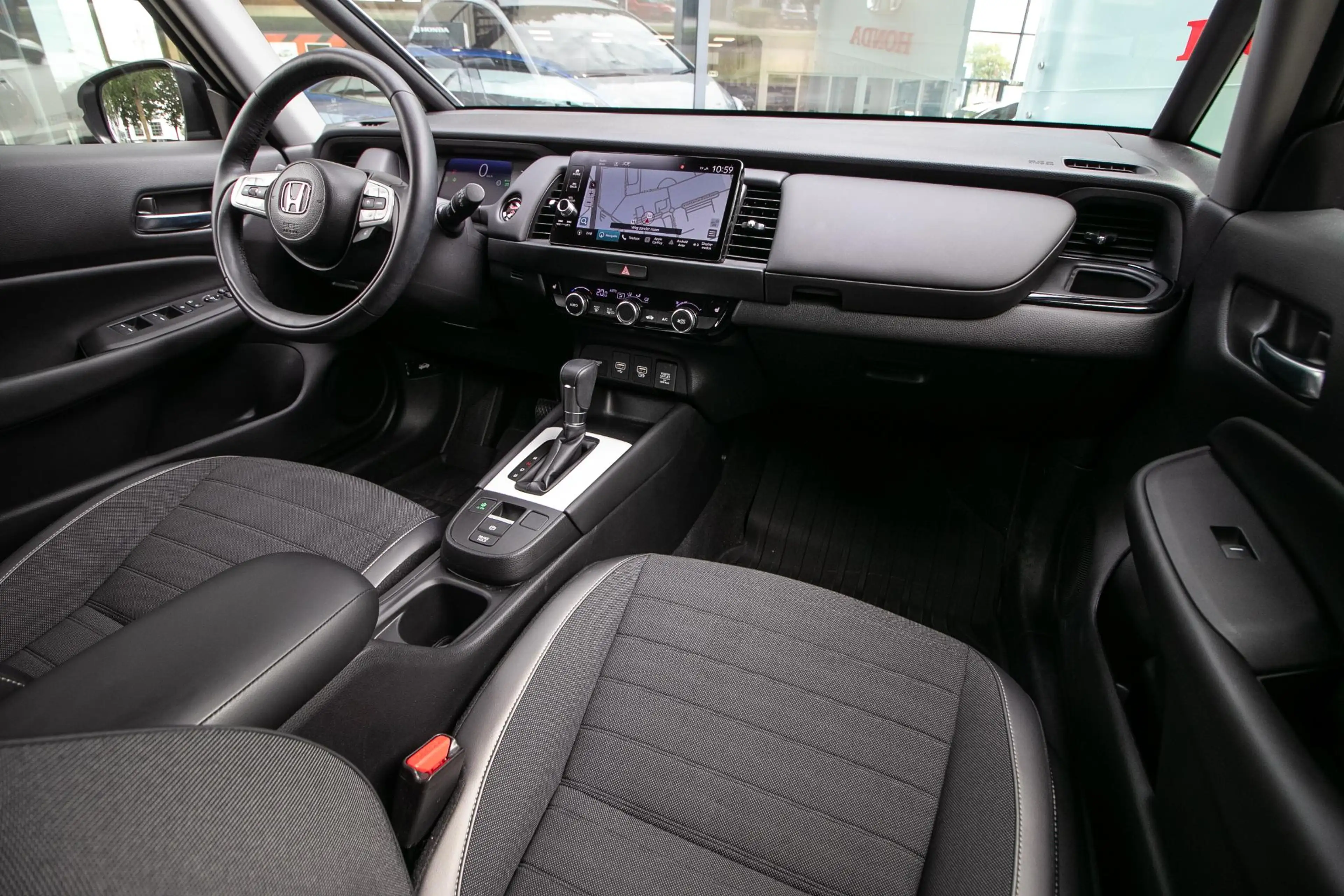 Honda Jazz 1.5 e:HEV Advance Crosstar — photo 4