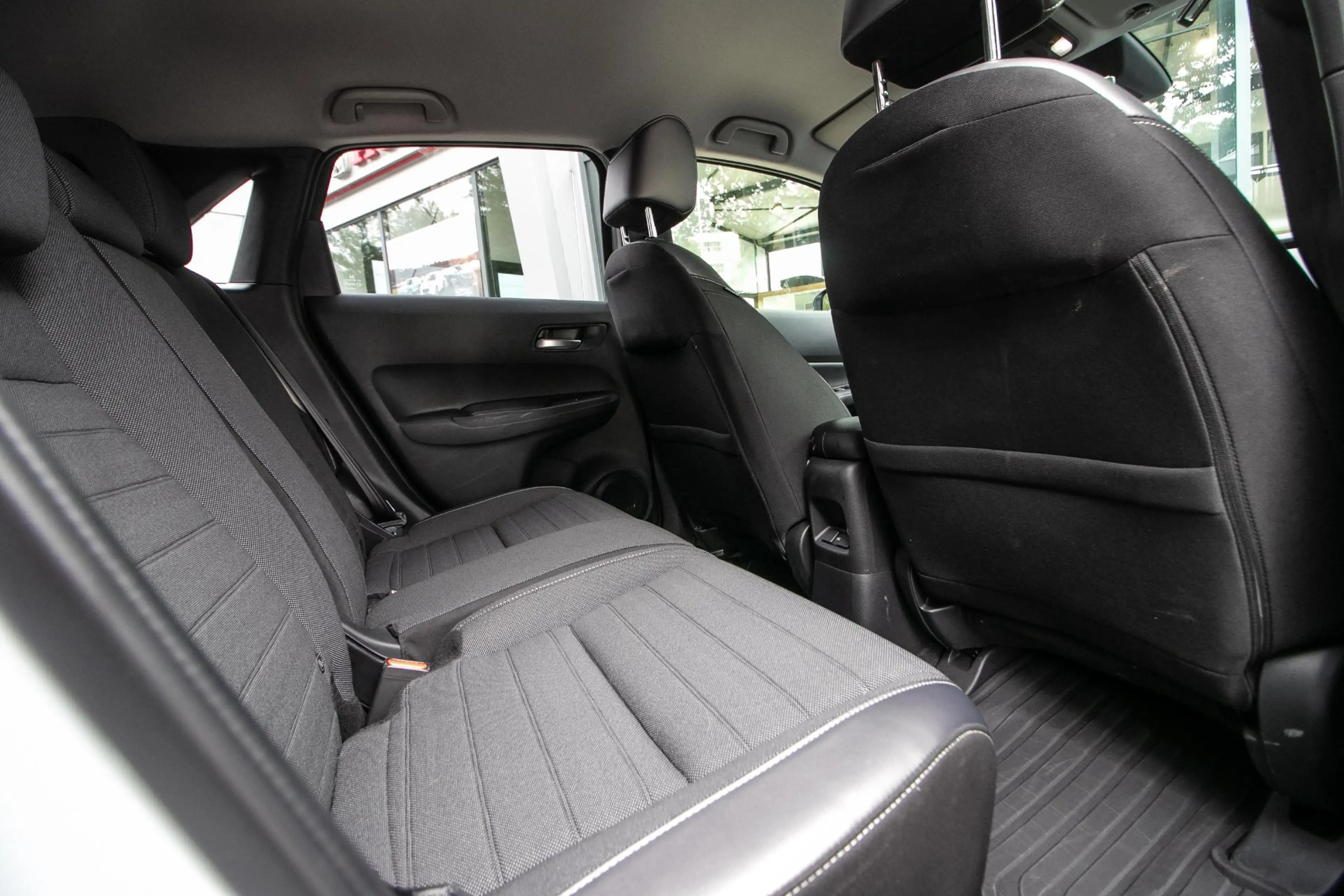 Honda Jazz 1.5 e:HEV Advance Crosstar — photo 8