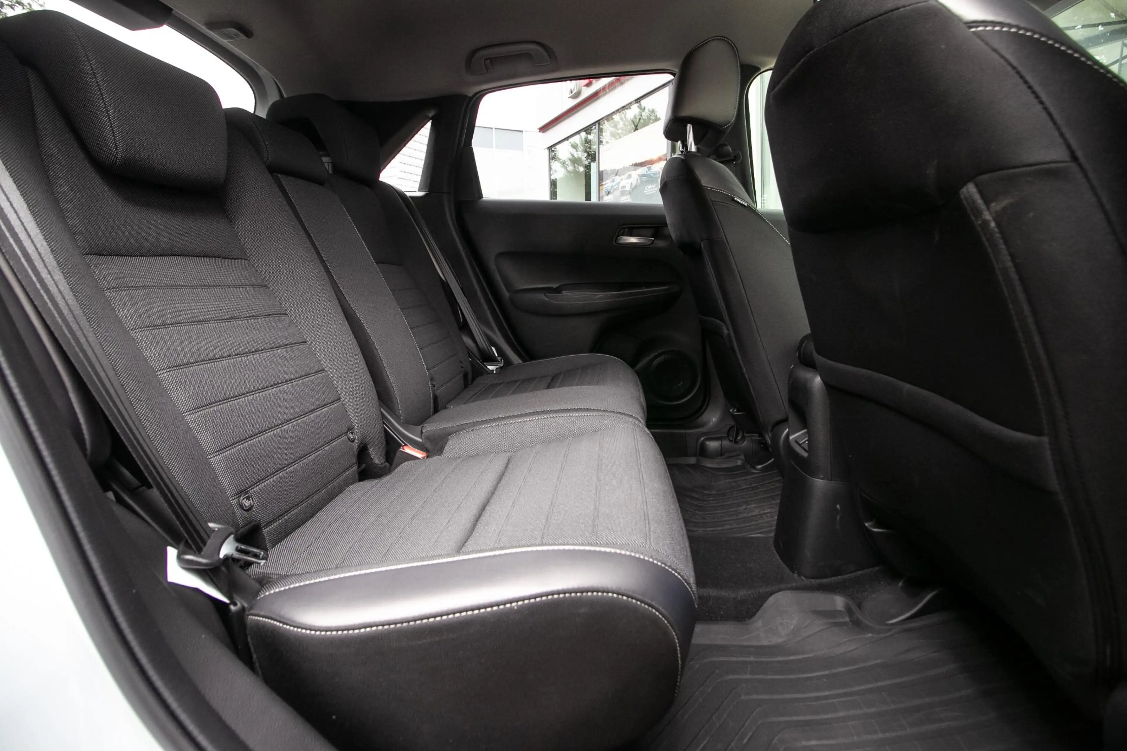 Honda Jazz 1.5 e:HEV Advance Crosstar — photo 9